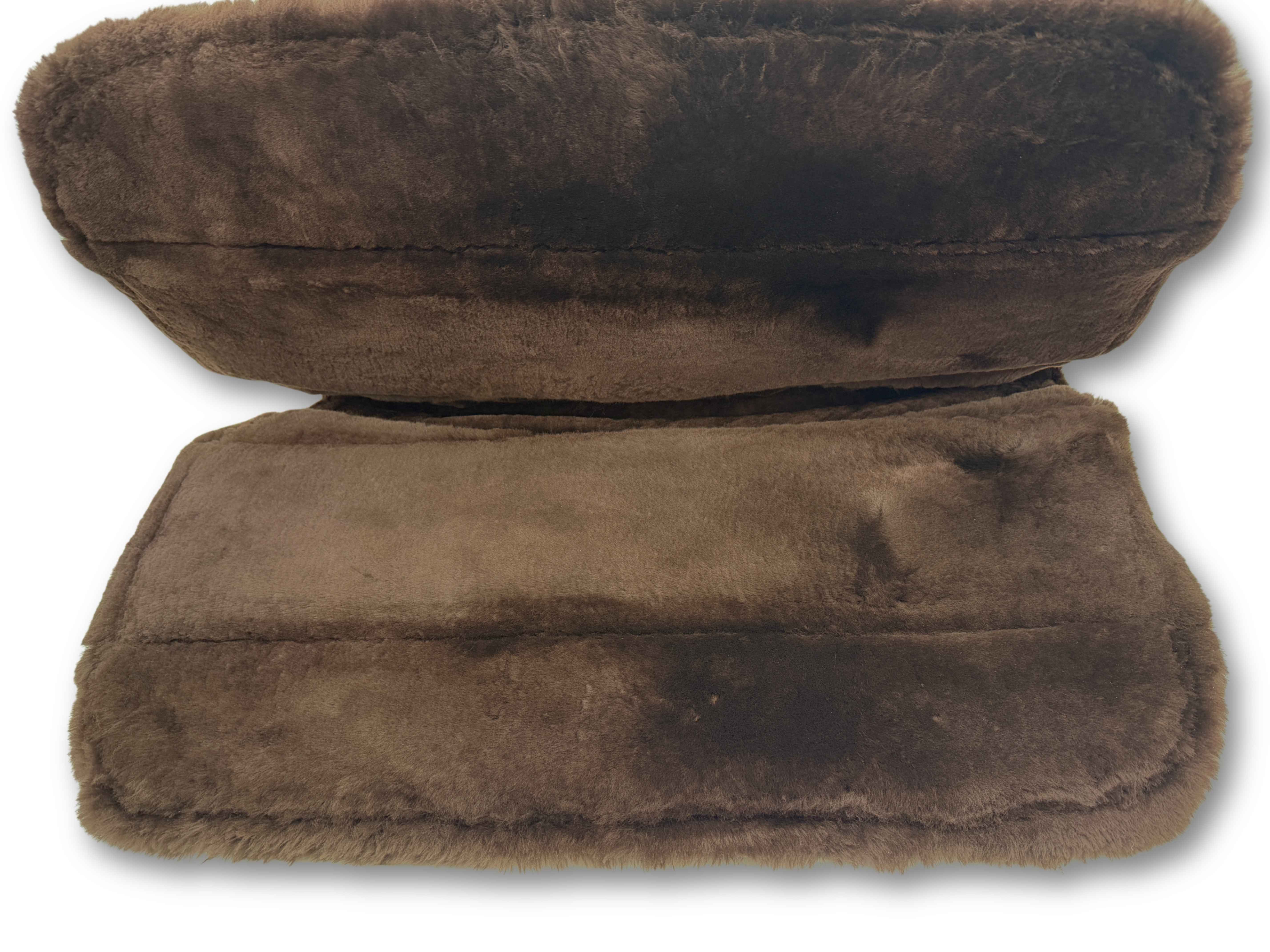 Premium Western padded lambskin pad brown, with removable inserts