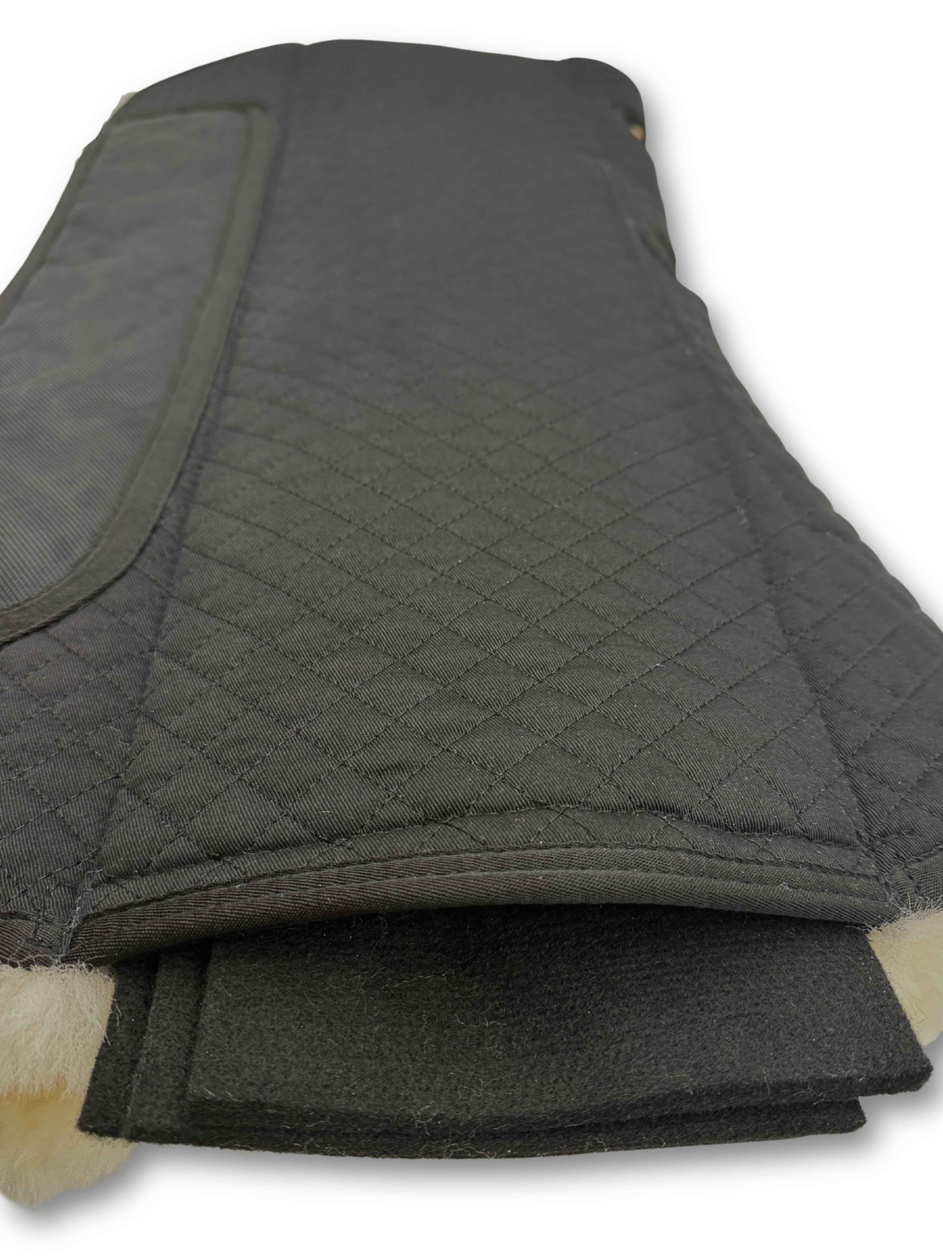 Premium padded western lambskin pad black, anatomical
