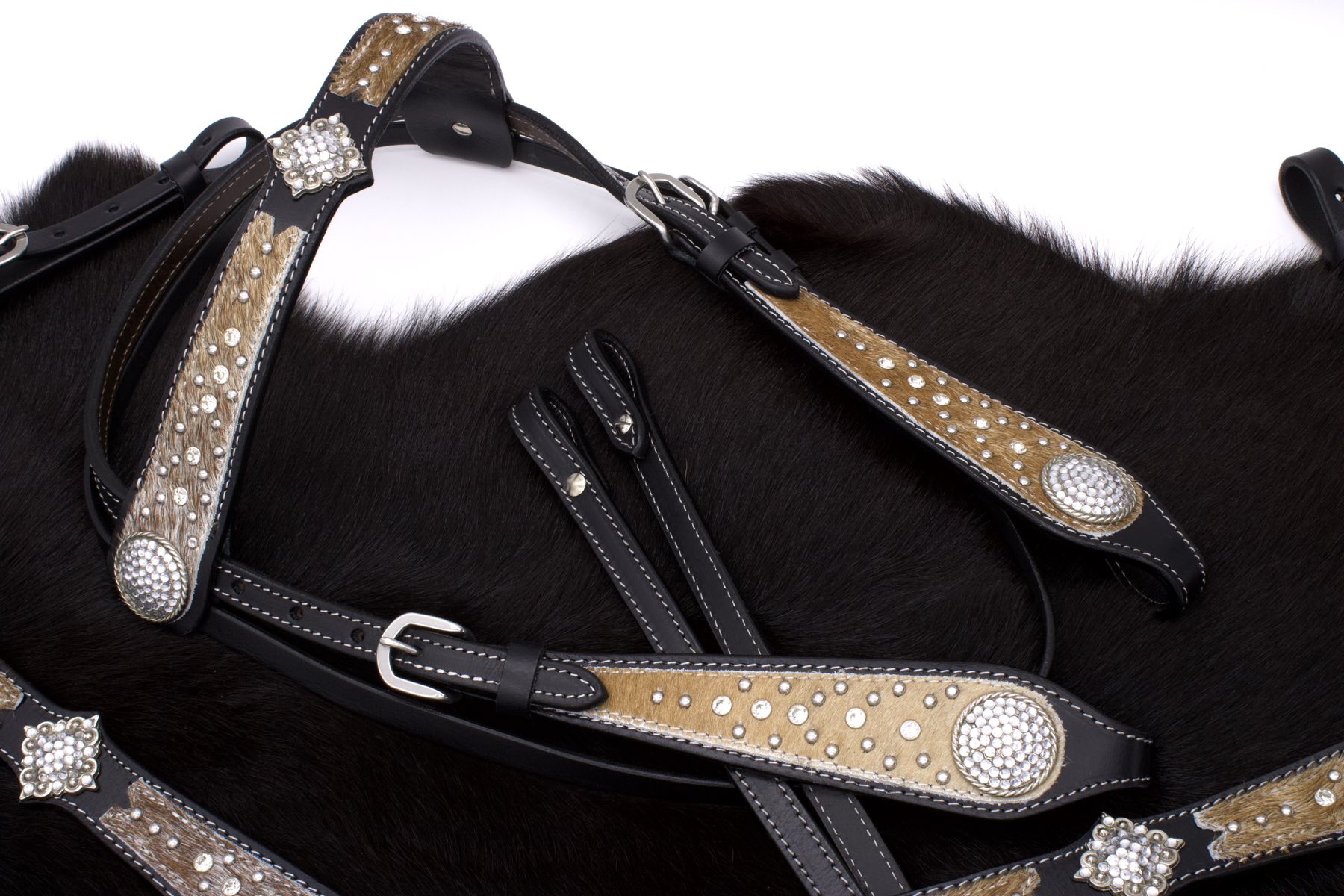 Show Western-Kopfstück schwarz, Set aus Trense mit Vorderzeug, Gürtelschnalle mit Strass